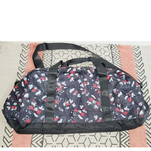Bioworld Mickey Mouse Weekender Duffel Travel Tote Overnight Bag - Picture 6 of 16